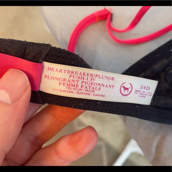 PINK Victoria’s Secret Leopard Print Heartbreaker Plunge Push-up Bra - Picture 6 of 6